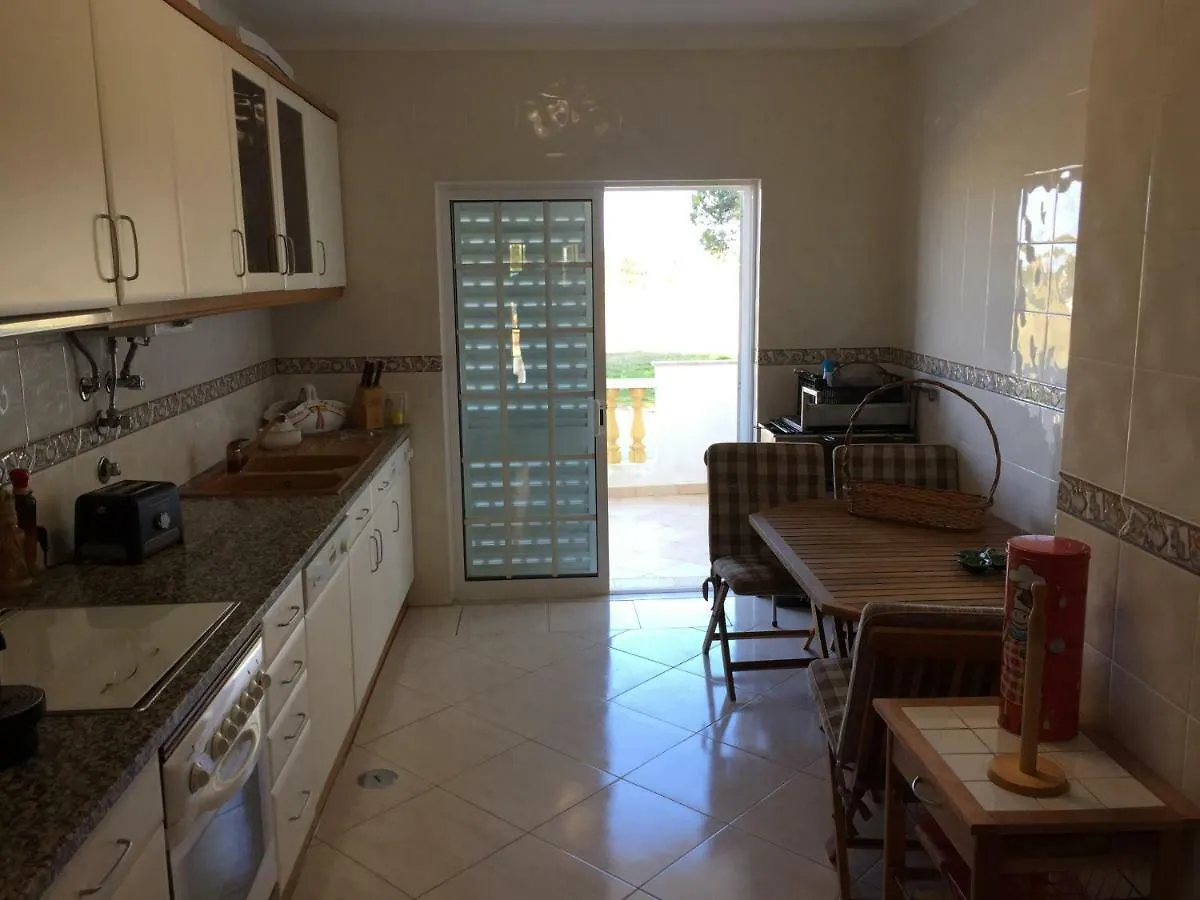 Moradia Gale Apartment Guia