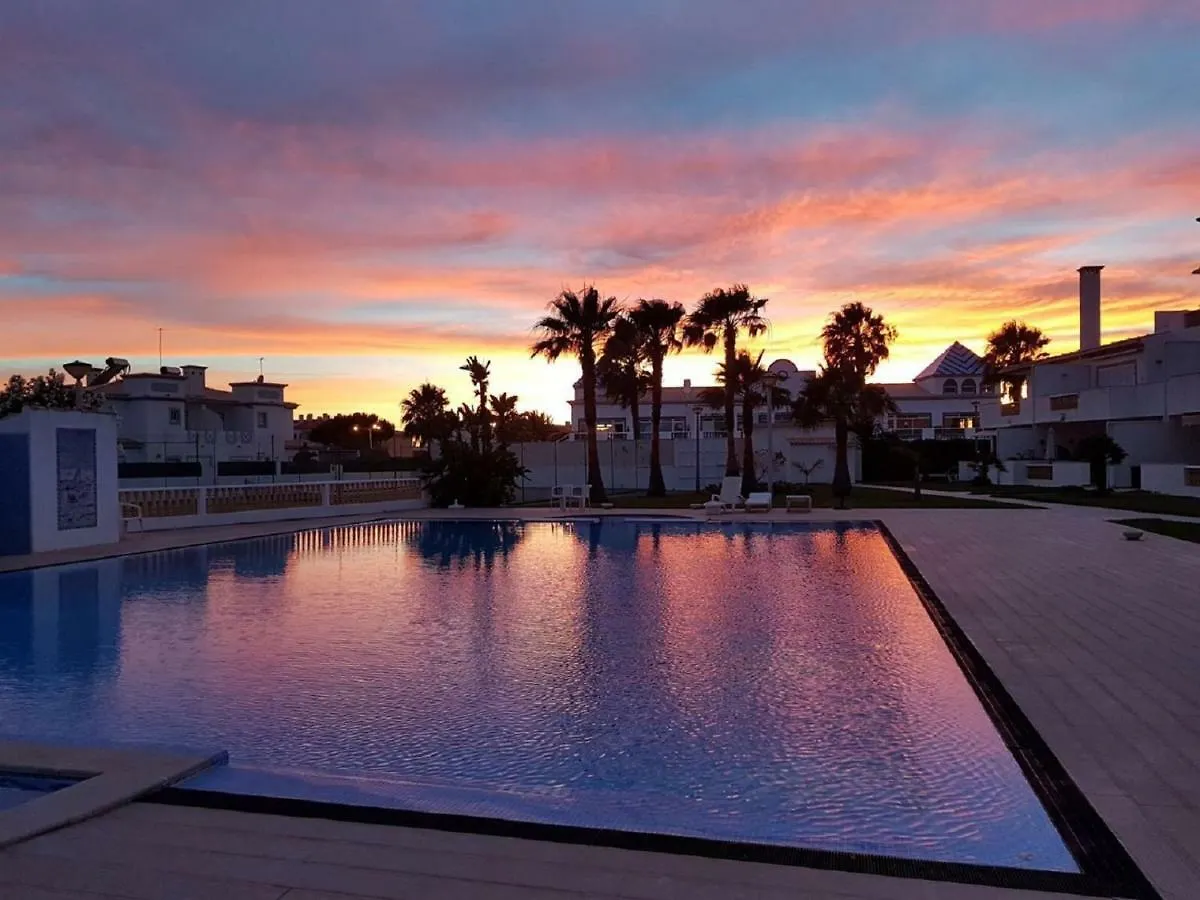 Moradia Gale Apartment Guia